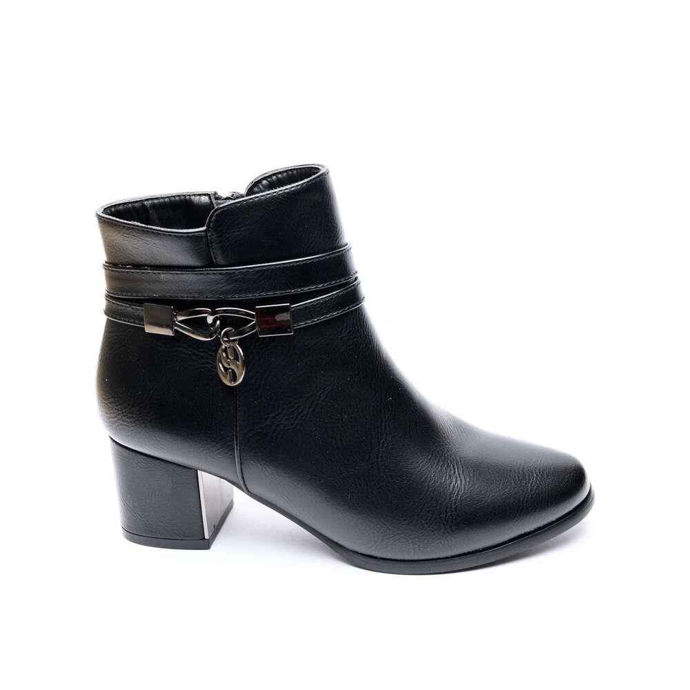 2111-0146-ΜΑΥΡΟ-1