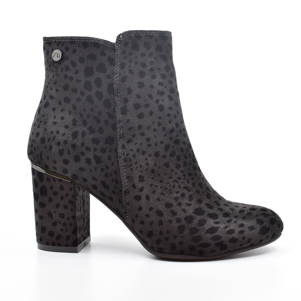 2011-0258-ΜΑΥΡΟ-1