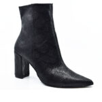 2011-0605-ΜΑΥΡΟ-2