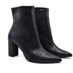 2011-0605-ΜΑΥΡΟ-3