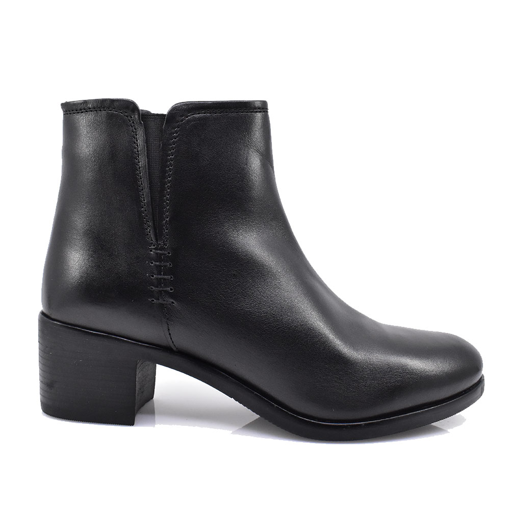 2411-0443-ΜΑΥΡΟ-1